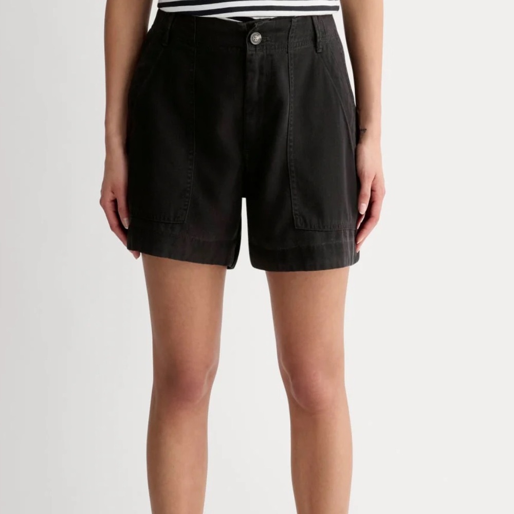 Everlane Buttersoft Shorts